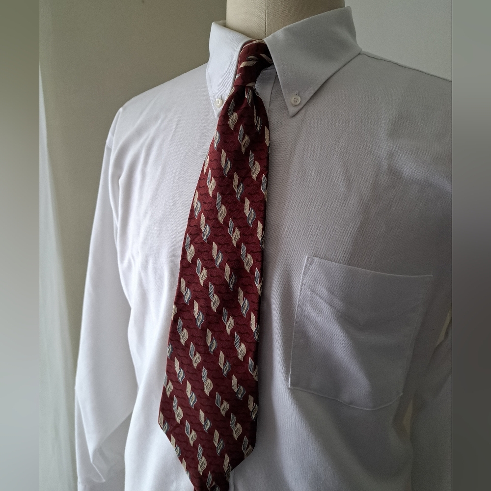Halston Heritage Burgundy and Cream Tie